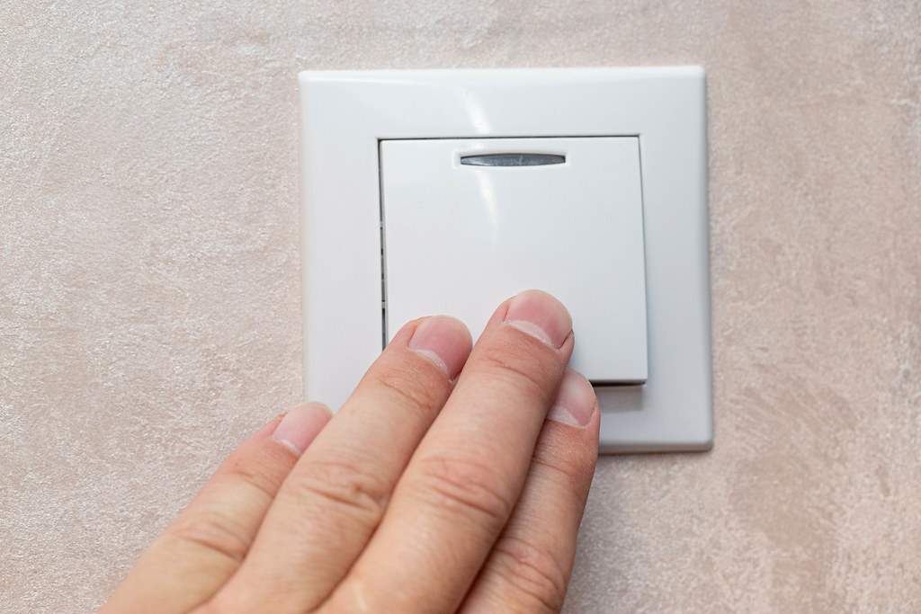 Guide to Types of Light Switches & Dimmers LiveWire Electrical
